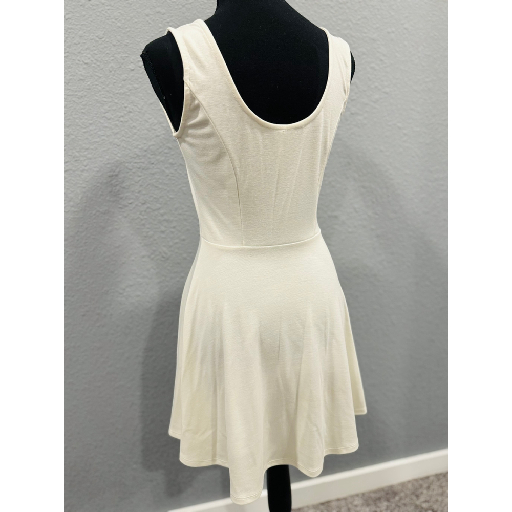 DNA Couture Ivory Sleeveless Fit and Flare Dress, Sz M, NWOT - Picture 7 of 8